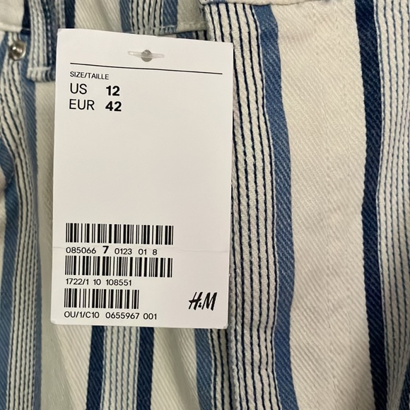 NWT H&M denim striped jeans! 🦋 - Picture 7 of 11